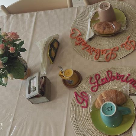 Il Labirinto Bed & Breakfast Сулмона Екстериор снимка