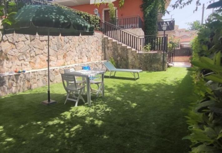 Il Labirinto Bed & Breakfast Сулмона Екстериор снимка